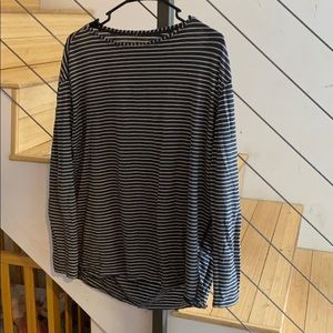 Back in action lululemon long sleeve!